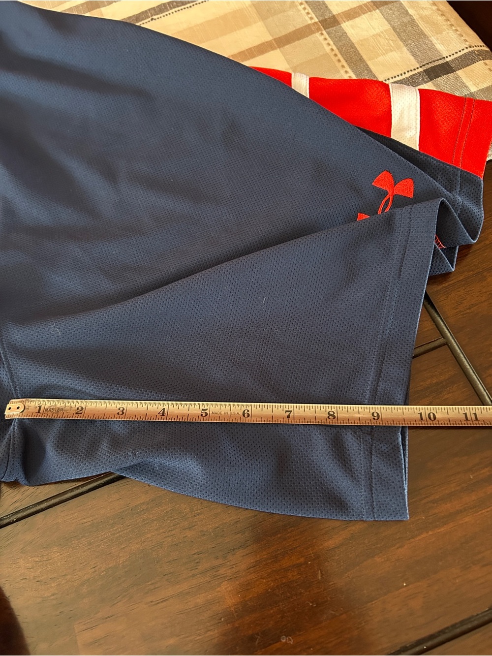 Under Armour Navy and Red Men's Athletic Shorts - Picture 7 of 9